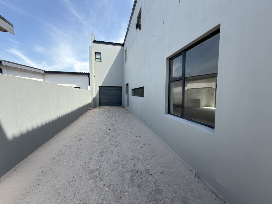 4 Bedroom Property for Sale in Sandown Western Cape